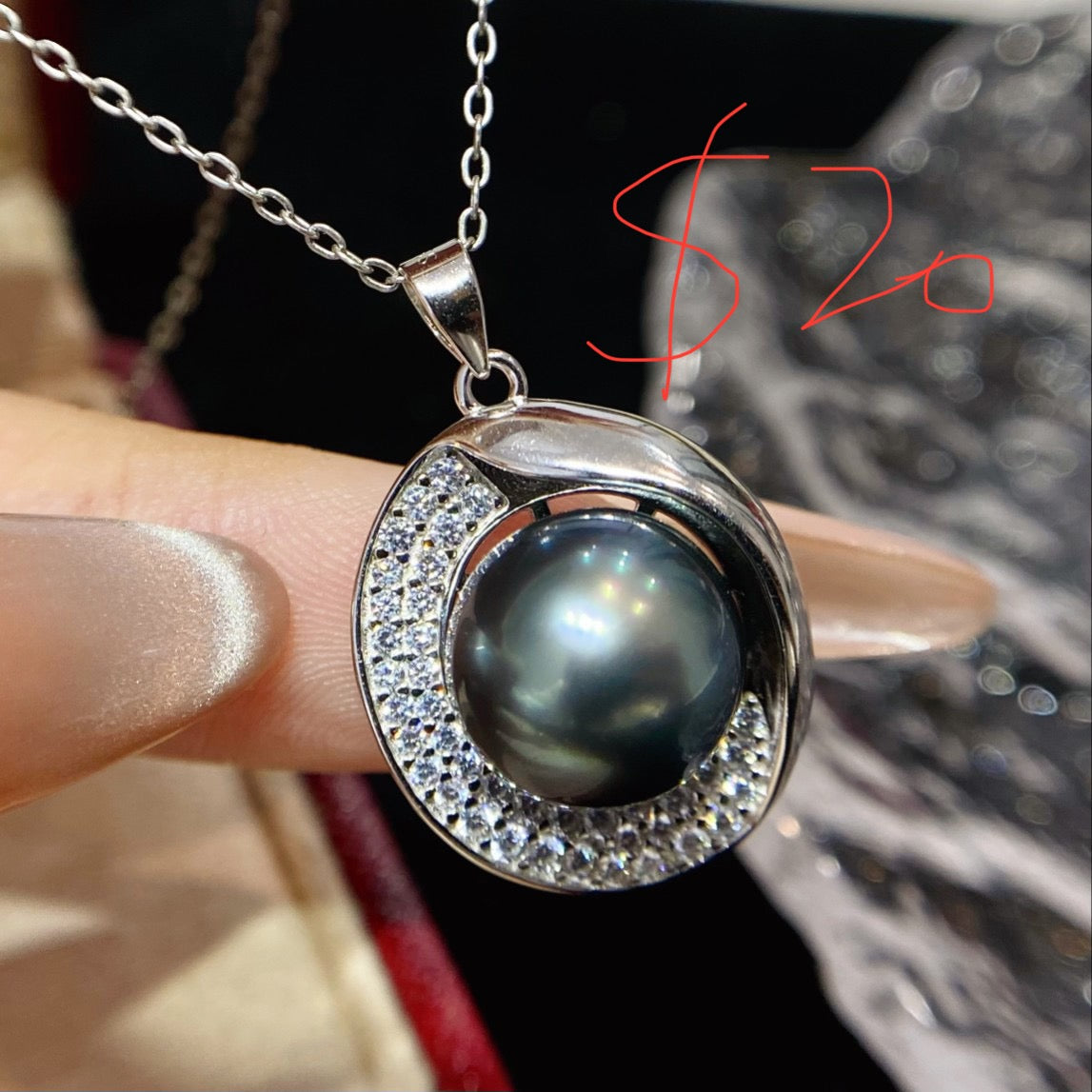 Customized service for Gabriela
