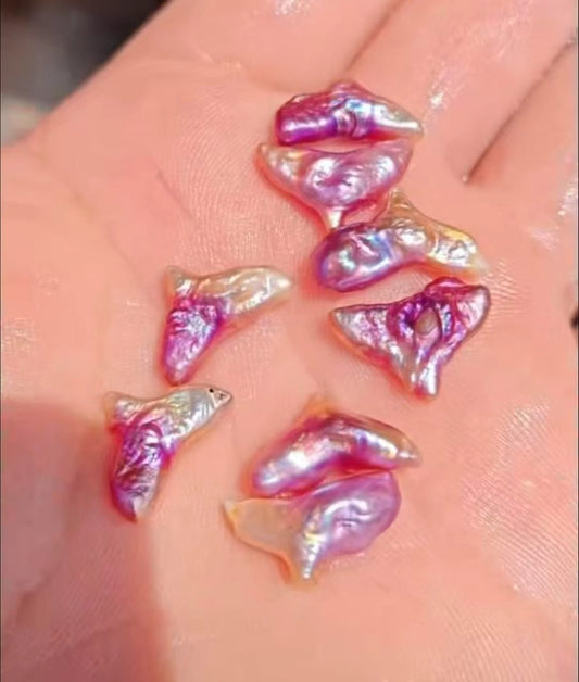 【Live-Gary】mermaid tail shape Pearls(3-6 baroque pearls+1 edison pearl)