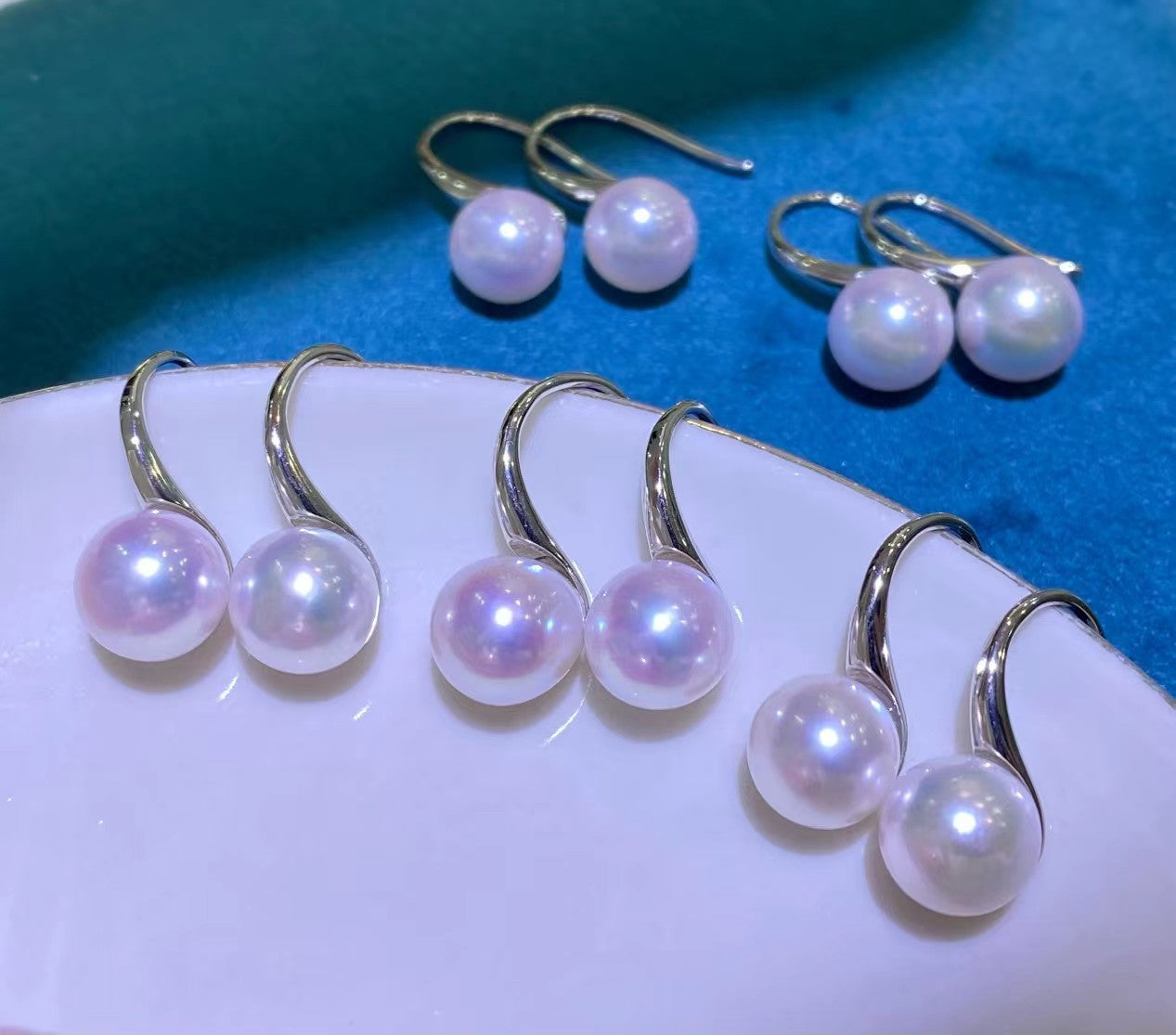 8-9mm Akoya High heel pearl stud earring, S925 setting